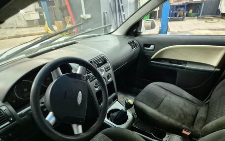 Ford Mondeo III, 2001 год, 250 000 рублей, 6 фотография