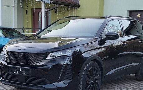Peugeot 5008 II, 2021 год, 2 490 000 рублей, 3 фотография