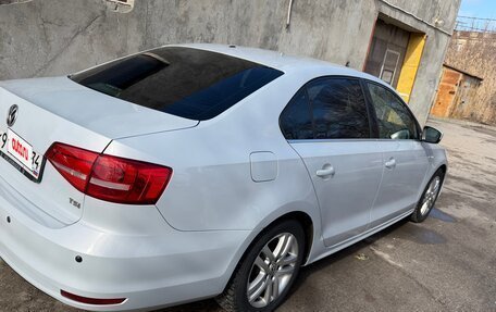 Volkswagen Jetta VI, 2016 год, 1 300 000 рублей, 3 фотография