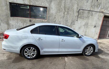 Volkswagen Jetta VI, 2016 год, 1 300 000 рублей, 4 фотография