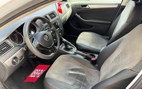 Volkswagen Jetta VI, 2016 год, 1 300 000 рублей, 9 фотография