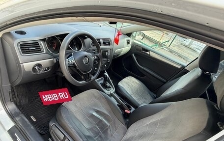 Volkswagen Jetta VI, 2016 год, 1 300 000 рублей, 10 фотография