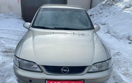 Opel Vectra B рестайлинг, 1998 год, 95 000 рублей, 1 фотография