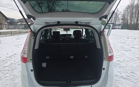 Renault Scenic III, 2013 год, 890 000 рублей, 26 фотография