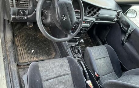 Opel Vectra B рестайлинг, 1998 год, 95 000 рублей, 12 фотография