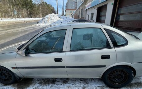 Opel Vectra B рестайлинг, 1998 год, 95 000 рублей, 2 фотография