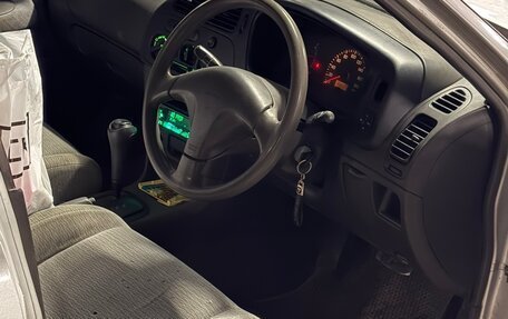 Mitsubishi Lancer VII, 2000 год, 150 000 рублей, 5 фотография