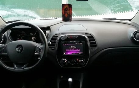 Renault Kaptur I рестайлинг, 2018 год, 1 300 000 рублей, 6 фотография