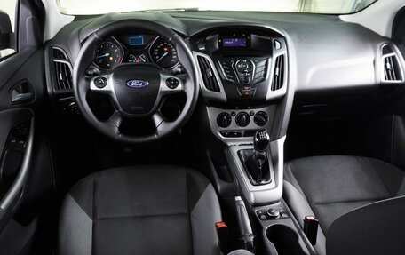 Ford Focus III, 2011 год, 689 000 рублей, 6 фотография