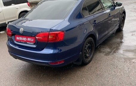 Volkswagen Jetta VI, 2011 год, 660 000 рублей, 7 фотография