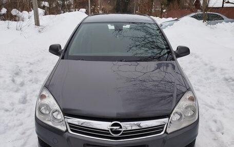 Opel Astra H, 2011 год, 450 000 рублей, 1 фотография