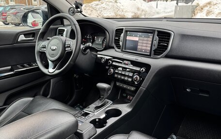 KIA Sportage IV рестайлинг, 2017 год, 2 600 000 рублей, 13 фотография