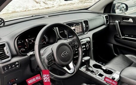 KIA Sportage IV рестайлинг, 2017 год, 2 600 000 рублей, 18 фотография