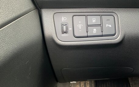 Hyundai Solaris II рестайлинг, 2021 год, 1 400 000 рублей, 12 фотография