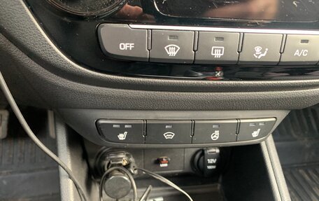 Hyundai Solaris II рестайлинг, 2021 год, 1 400 000 рублей, 17 фотография