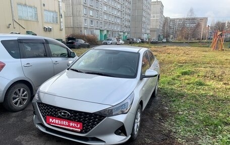 Hyundai Solaris II рестайлинг, 2021 год, 1 400 000 рублей, 22 фотография
