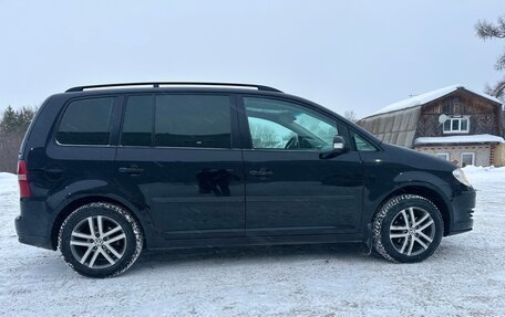 Volkswagen Touran III, 2007 год, 795 000 рублей, 7 фотография