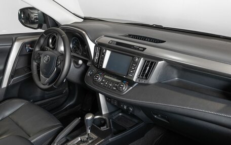 Toyota RAV4, 2016 год, 2 723 800 рублей, 7 фотография