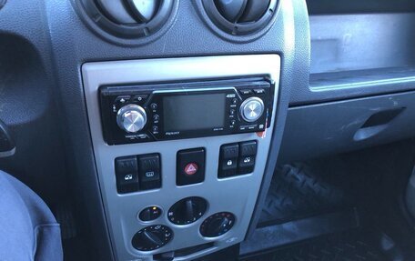 Renault Logan I, 2008 год, 220 000 рублей, 10 фотография