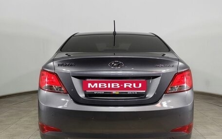 Hyundai Solaris II рестайлинг, 2015 год, 980 000 рублей, 6 фотография