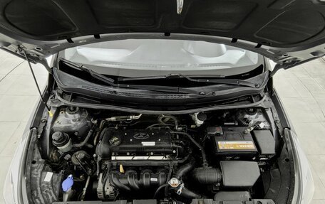 Hyundai Solaris II рестайлинг, 2015 год, 980 000 рублей, 22 фотография