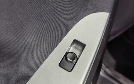 Hyundai Solaris II рестайлинг, 2015 год, 980 000 рублей, 16 фотография