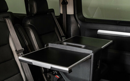 Peugeot Traveller I, 2020 год, 2 899 000 рублей, 23 фотография