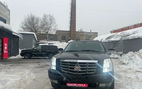 Cadillac Escalade III, 2012 год, 2 300 000 рублей, 1 фотография