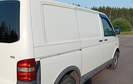 Volkswagen Transporter T5 рестайлинг, 2006 год, 800 000 рублей, 7 фотография