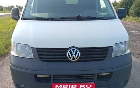 Volkswagen Transporter T5 рестайлинг, 2006 год, 800 000 рублей, 12 фотография