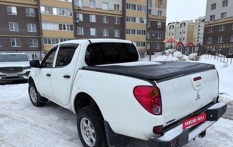 Mitsubishi L200 IV рестайлинг, 2013 год, 1 550 000 рублей, 4 фотография