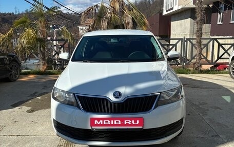 Skoda Rapid I, 2018 год, 1 050 000 рублей, 2 фотография