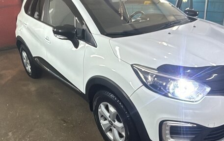 Renault Kaptur I рестайлинг, 2019 год, 1 135 000 рублей, 4 фотография