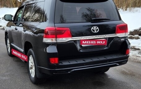 Toyota Land Cruiser 200, 2015 год, 5 151 000 рублей, 8 фотография