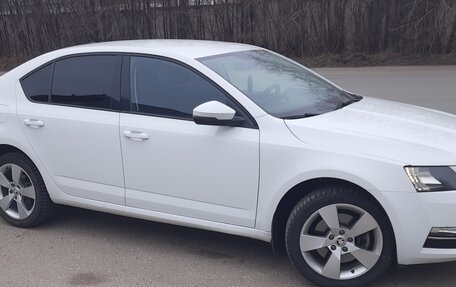 Skoda Octavia, 2018 год, 2 200 000 рублей, 5 фотография