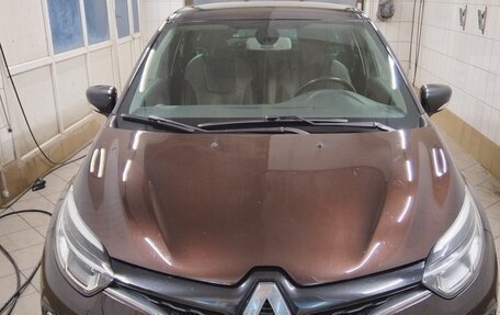 Renault Kaptur I рестайлинг, 2019 год, 1 650 000 рублей, 6 фотография