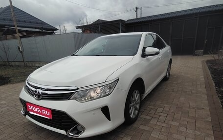 Toyota Camry, 2015 год, 1 750 000 рублей, 8 фотография