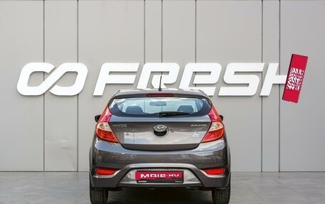 Hyundai Solaris II рестайлинг, 2012 год, 720 000 рублей, 4 фотография