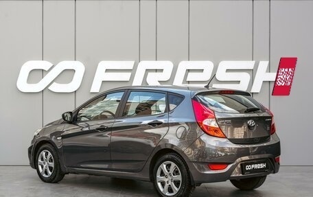 Hyundai Solaris II рестайлинг, 2012 год, 720 000 рублей, 2 фотография