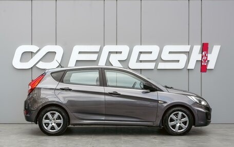 Hyundai Solaris II рестайлинг, 2012 год, 720 000 рублей, 5 фотография