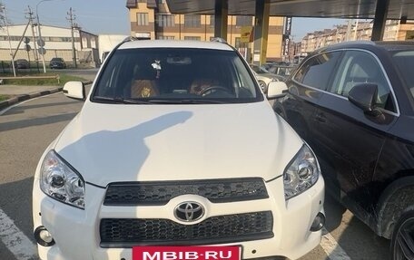 Toyota RAV4, 2011 год, 1 700 000 рублей, 3 фотография