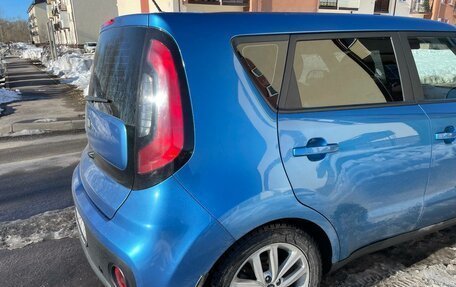 KIA Soul II рестайлинг, 2017 год, 1 500 000 рублей, 13 фотография