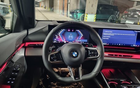 BMW 5 серия, 2023 год, 7 290 000 рублей, 10 фотография