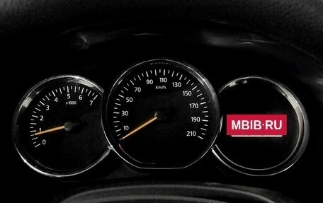 Renault Logan II, 2014 год, 620 000 рублей, 6 фотография