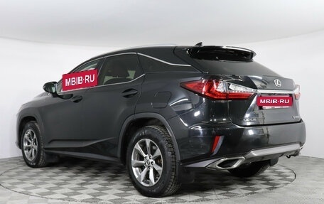 Lexus RX IV рестайлинг, 2019 год, 4 299 000 рублей, 7 фотография