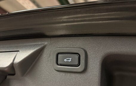 Land Rover Discovery Sport I рестайлинг, 2020 год, 3 700 000 рублей, 10 фотография