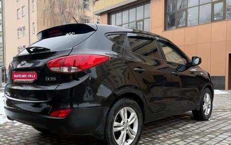 Hyundai ix35 I рестайлинг, 2011 год, 1 050 000 рублей, 2 фотография