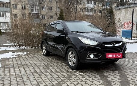 Hyundai ix35 I рестайлинг, 2011 год, 1 050 000 рублей, 4 фотография
