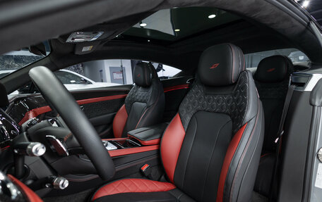 Bentley Continental GT III, 2023 год, 27 990 000 рублей, 11 фотография