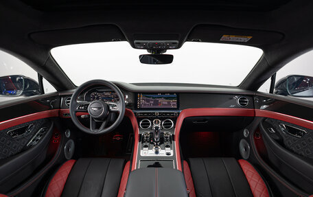 Bentley Continental GT III, 2023 год, 27 990 000 рублей, 31 фотография